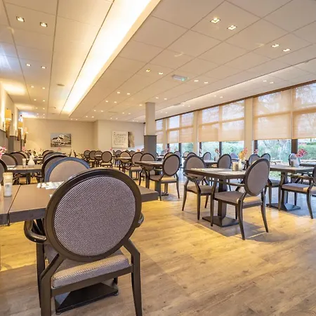 Hotel Fletcher Restaurant De Geulvallei 3*