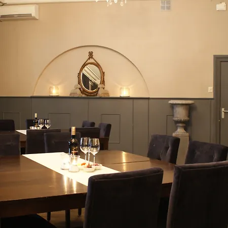 Otel Fletcher Restaurant De Geulvallei 3*