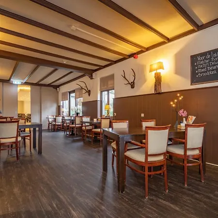 Fletcher Restaurant De Geulvallei מלון Valkenburg aan de Geul