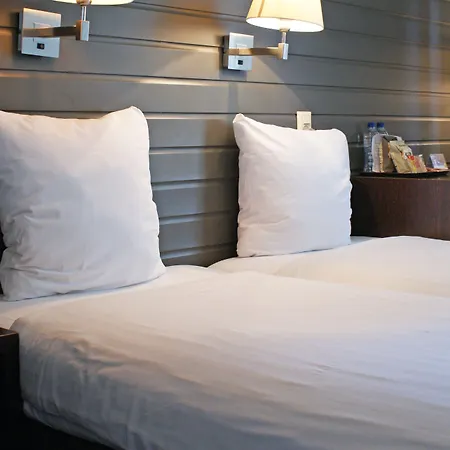 Hotel Fletcher Restaurant De Geulvallei 3*