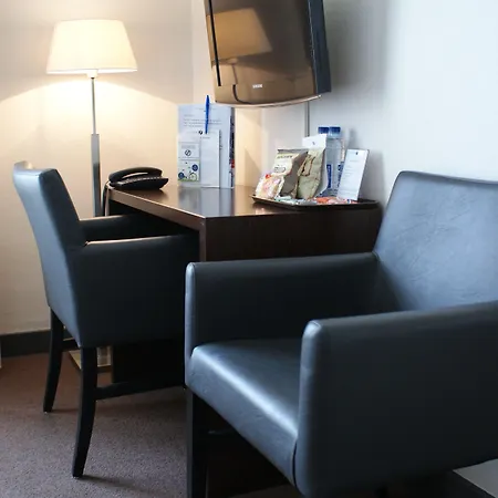 Fletcher Restaurant De Geulvallei מלון Valkenburg aan de Geul