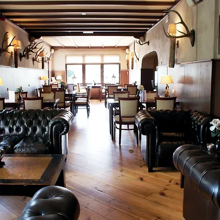 Fletcher Restaurant De Geulvallei מלון