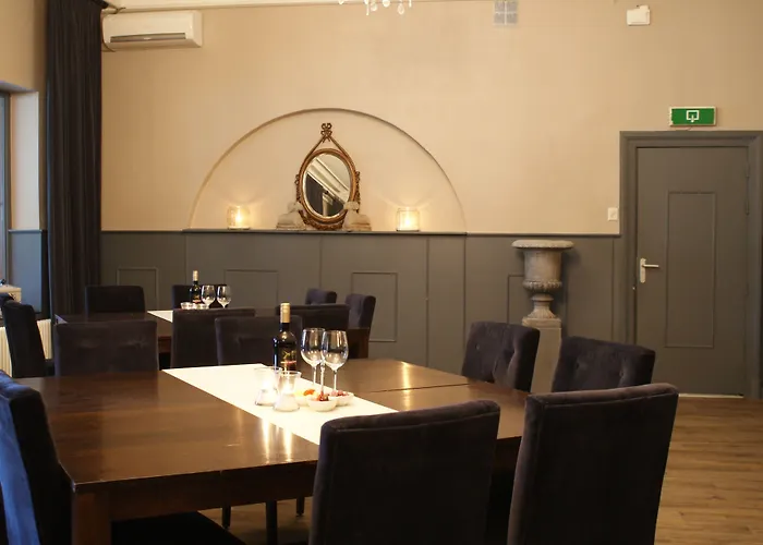 Hotel Fletcher Restaurant De Geulvallei 3*