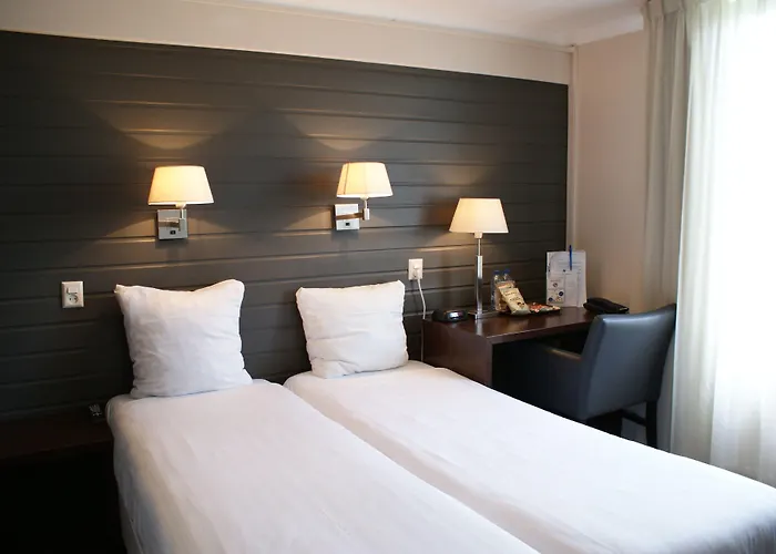 Fletcher Restaurant De Geulvallei Hotel 3*